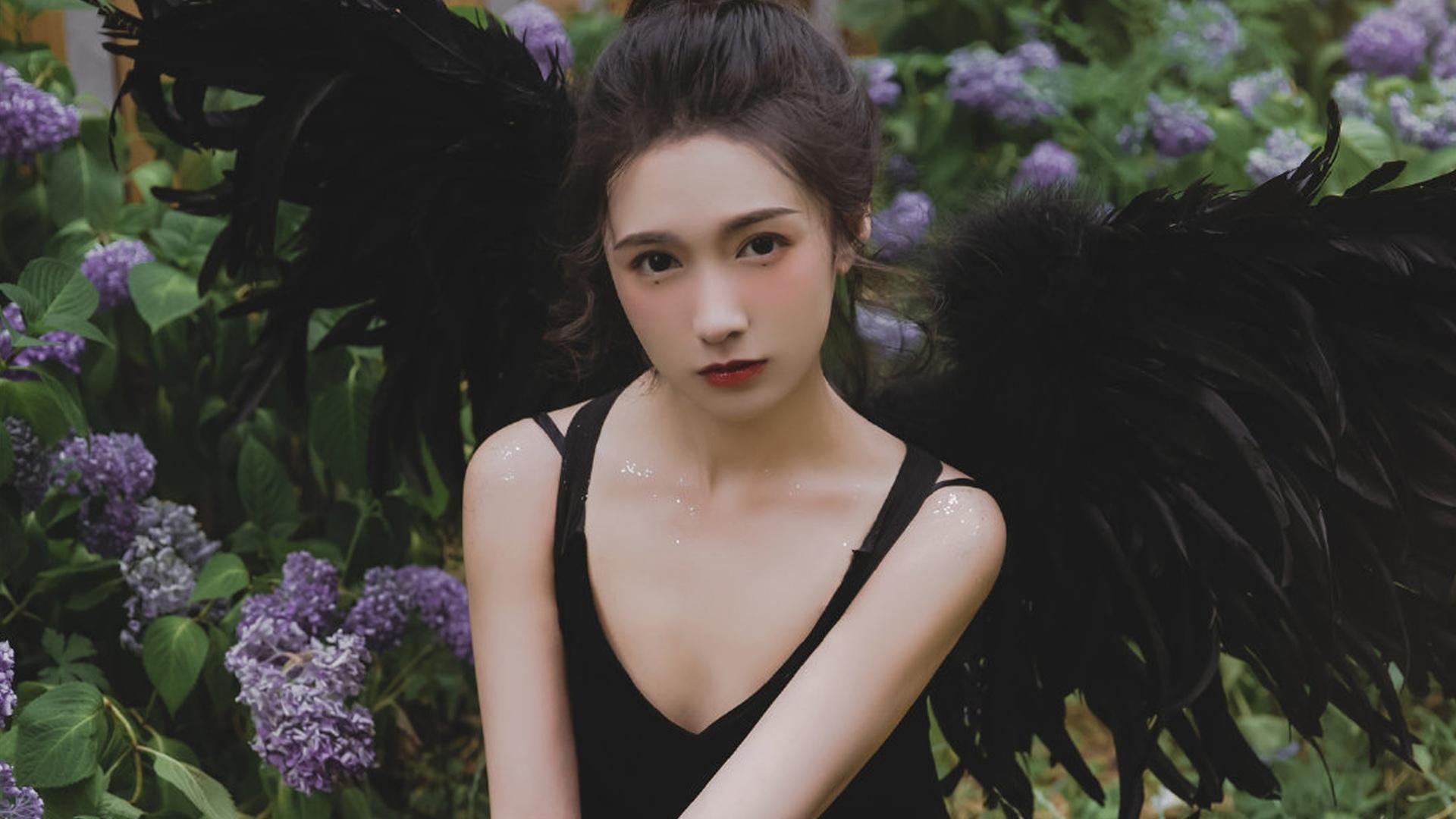 冰封丹佛，当切特·霍姆格伦将生涯之夜献给高原的寒夜